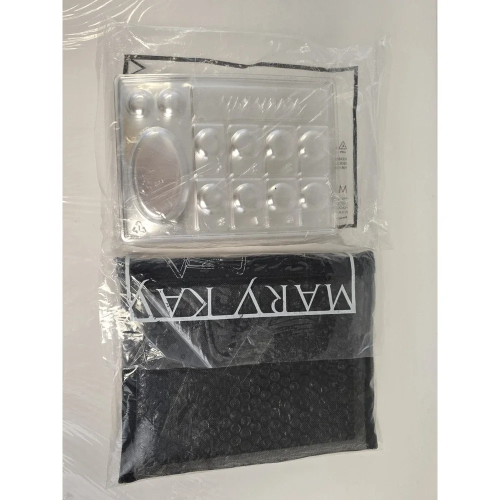Mary Kay Folding Make-Up Travel Mirror with Tray And Carrying Case - Black New